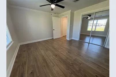 426 N Holland Street, Bellville, TX 77418 - Photo 15