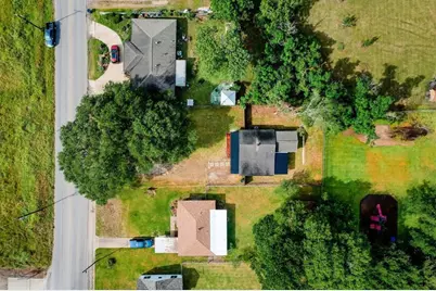 426 N Holland Street, Bellville, TX 77418 - Photo 25