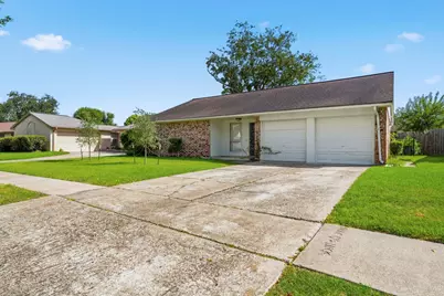 10107 Willmont Road, La Porte, TX 77571 - Photo 15