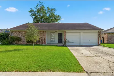 10107 Willmont Road, La Porte, TX 77571 - Photo 1