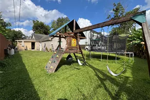 7518 Gracia St, Houston, TX 77037 - Photo 23