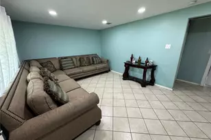 7518 Gracia St, Houston, TX 77037 - Photo 29