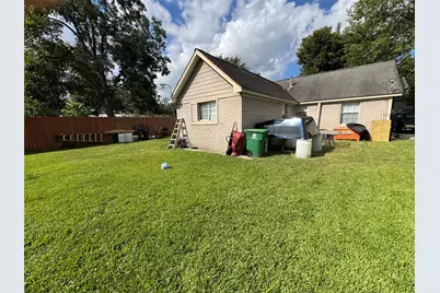 7518 Gracia Street, Houston, TX 77037 - Photo 19