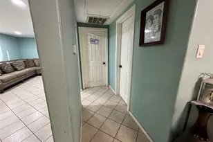 7518 Gracia St, Houston, TX 77037 - Photo 37