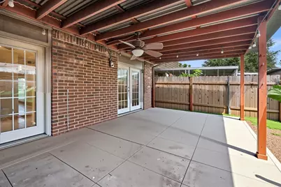 2338 Shadowdale Drive #301, Houston, TX 77043 - Photo 15