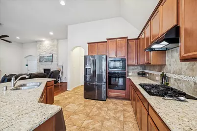 2506 River Oak Court, Houston, TX 77345 - Photo 9