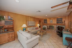 303 Lakeshore Dr, Taylor Lake Village, TX 77586 - Photo 23