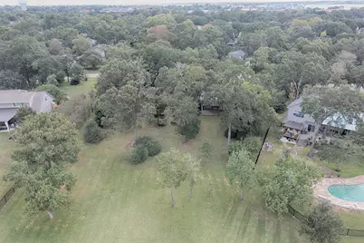 303 Lakeshore Drive, Taylor Lake Village, TX 77586 - Photo 41