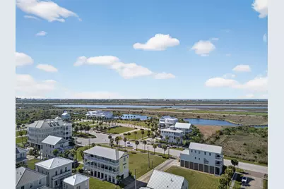 730 Beachtown Passage, Galveston, TX 77550 - Photo 5
