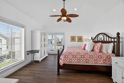 730 Beachtown Passage, Galveston, TX 77550 - Photo 39
