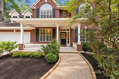 11 Alden Glen Court, The Woodlands, TX 77382 - Photo 3