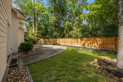 11 Alden Glen Court, The Woodlands, TX 77382 - Photo 31