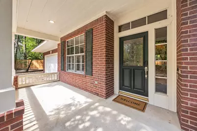 11 Alden Glen Court, The Woodlands, TX 77382 - Photo 5