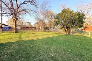 3103 9th St, Bay City, TX 77414 - Photo 19
