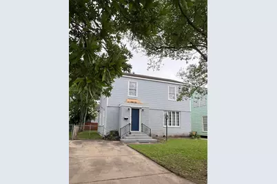 4711 Avenue R 1/2, Galveston, TX 77551 - Photo 1