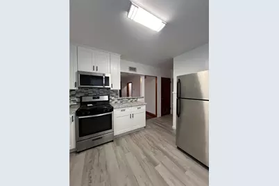 4711 Avenue R 1/2, Galveston, TX 77551 - Photo 11