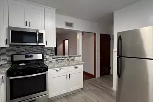 4711 Ave R 1/2, Galveston, TX 77551 - Photo 11