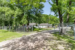 24098 Sorters Rd, Porter, TX 77365 - Photo 5
