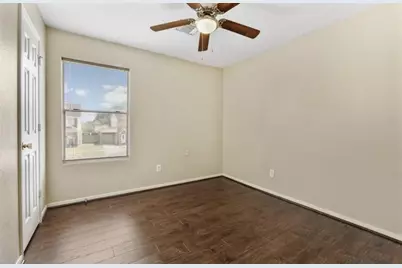 2106 Tomlinson Trail Drive, Houston, TX 77067 - Photo 11