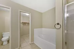 2106 Tomlinson Trail Dr, Houston, TX 77067 - Photo 15