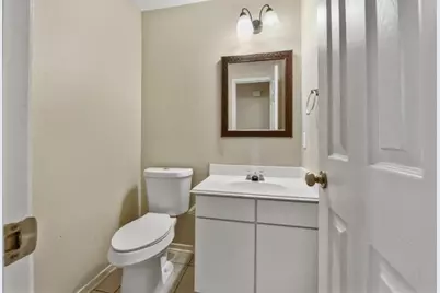 2106 Tomlinson Trail Drive, Houston, TX 77067 - Photo 9