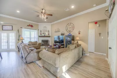293 Twin Magnolia, Onalaska, TX 77360 - Photo 5