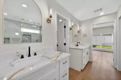 2302 Ashford Hollow Lane, Houston, TX 77077 - Photo 17