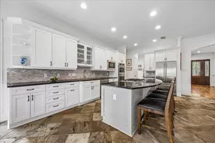 4503 Holly St, Bellaire, TX 77401 - Photo 13