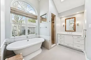 1301 Ben Hur Dr, Spring Valley Village, TX 77055 - Photo 19