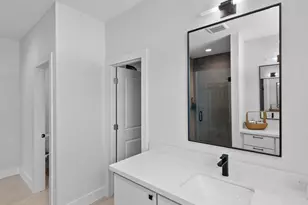 530 Janisch Rd, Houston, TX 77018 - Photo 13