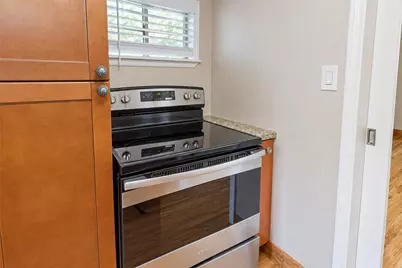 706 S Blackwell Street, La Porte, TX 77571 - Photo 13