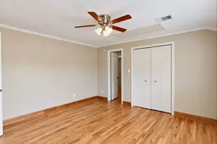706 S Blackwell St, La Porte, TX 77571 - Photo 9