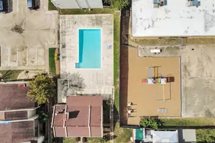 10075 Westpark Dr, Houston, TX 77042 - Photo 21