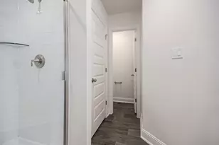 204 Bryan Wy, Angleton, TX 77515 - Photo 13