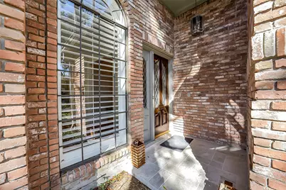 9410 Briar Forest Drive, Houston, TX 77063 - Photo 9