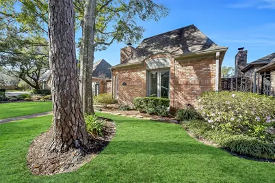 9410 Briar Forest Drive, Houston, TX 77063 - Photo 5