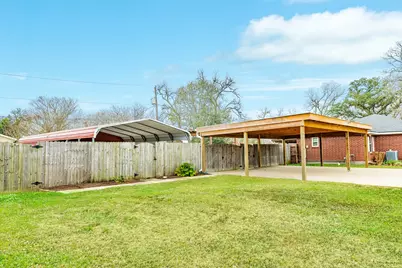 509 Humble Drive, West Columbia, TX 77486 - Photo 7