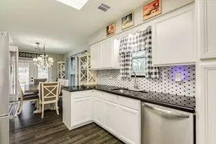 509 Humble Dr, West Columbia, TX 77486 - Photo 27