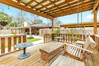 509 Humble Drive, West Columbia, TX 77486 - Photo 13