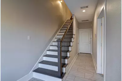 2020 McGowen Street #M, Houston, TX 77004 - Photo 3