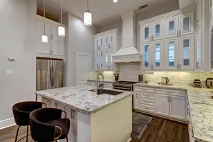2020 McGowen St, Houston, TX 77004 - Photo 11