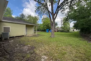 612 Honeysuckle Dr, La Marque, TX 77568 - Photo 23