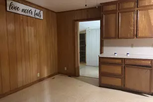 612 Honeysuckle Dr, La Marque, TX 77568 - Photo 7