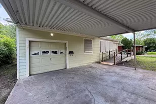 612 Honeysuckle Dr, La Marque, TX 77568 - Photo 3