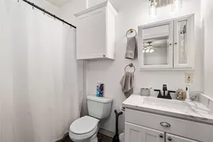 606 W Drew St, Houston, TX 77006 - Photo 31