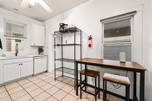 606 W Drew St, Houston, TX 77006 - Photo 19