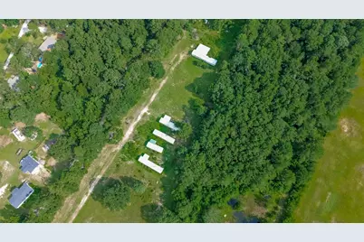 905 County Road 379, Cleveland, TX 77328 - Photo 3