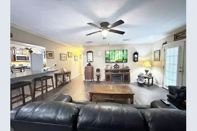 503 Honeysuckle Drive, La Marque, TX 77568 - Photo 11