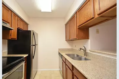 2120 El Paseo Street #2311, Houston, TX 77054 - Photo 13