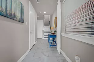 3411 Kensington Yellow Pl, Houston, TX 77008 - Photo 3